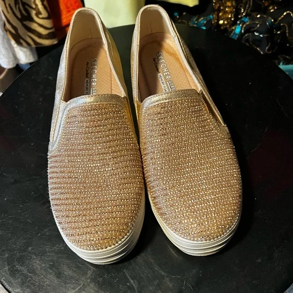 Skechers Women's Gold Glitter Slip-On Sneakers - Picture 1 of 5